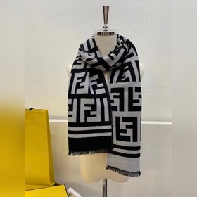 Fendi/Фенди Серия с двойным логотипом F 95% шерсть + 5% шелк FF
