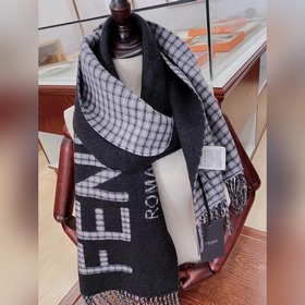 Fendi Двусторонняя шарф-хомут для мужчин и женщин из кашемира и ш