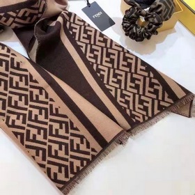 Шарф FENDI с логотипом FF из шерсти Натуральный материал, подходи