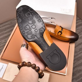 Ferragamo Костюмные туфли Salvatore Ferragamo — это международный