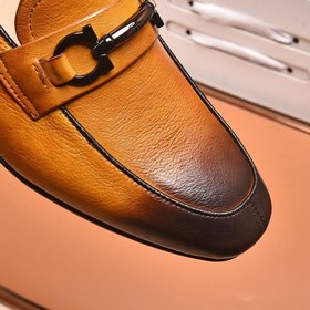 Ferragamo Костюмные туфли Salvatore Ferragamo — это международный