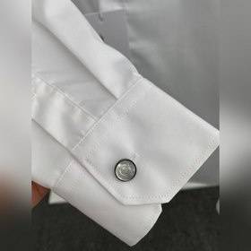 Мужская рубашка Ferragamo Очень сдержанный стиль и дизайн, но ког