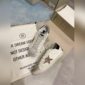 Golden Goose Deluxe Brand Классическая модель для пар от GGDB Дем