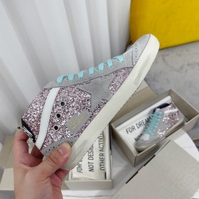 GGDB Golden Goose Deluxe Brand Средние кроссовки Демонстрация на 