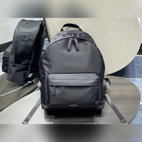Рюкзак Givenchy, универсальный, подходит для мужчин и женщин Изго