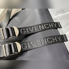 Рюкзак Givenchy, универсальный, подходит для мужчин и женщин Изго