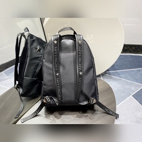 Рюкзак Givenchy, универсальный, подходит для мужчин и женщин Изго