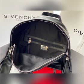 Givenchy Полностью кожаный рюкзак, универсальный для мужчин и жен