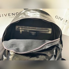 Givenchy Полностью кожаный рюкзак, универсальный для мужчин и жен
