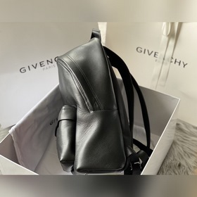 Givenchy Полностью кожаный рюкзак, универсальный для мужчин и жен