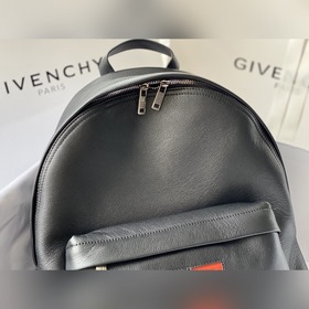Givenchy Полностью кожаный рюкзак, универсальный для мужчин и жен