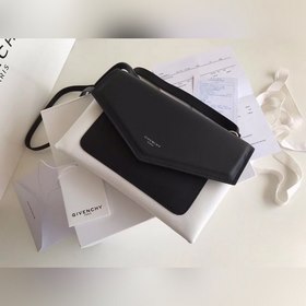 Givenchy Конверт-сумка через плечо Модель № 0147 Размеры： 23*16*4