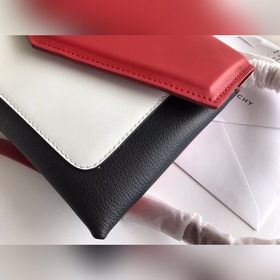 Givenchy Конверт-сумка через плечо Модель № 0147 Размеры： 23*16*4