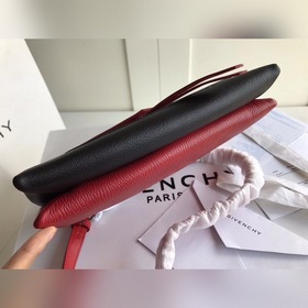 Givenchy Конверт-сумка через плечо Модель № 0147 Размеры： 23*16*4