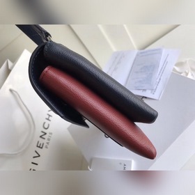 Givenchy Конверт-сумка через плечо Модель № 0147 Размер： 23*16*4,