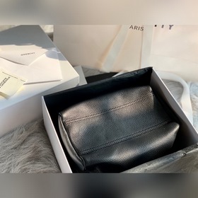 Givenchy Sipandora сумка через плечо Как будто это волшебная шкат