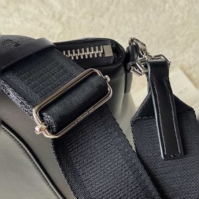 Сумка-тоут Givenchy Antigona sport  Изготовлена вручную из кожи 