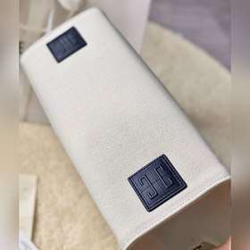 Givenchy Шоппер tote bag  Полностью металлическая фурнитура, во