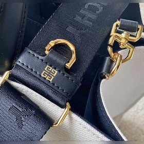 Givenchy Шоппер tote bag  Полностью металлическая фурнитура, во