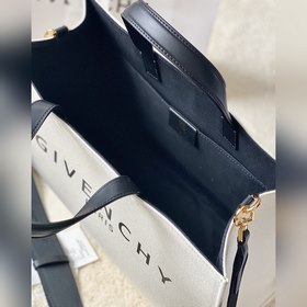 Givenchy Шоппер tote bag  Полностью металлическая фурнитура, во