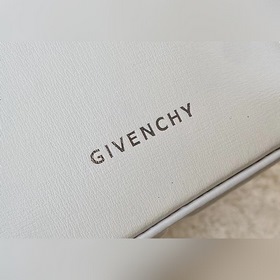 Givenchy cutout маленькая сумка-ведро  Артикул： 9018 Изысканная