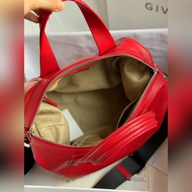 Givenchy Nightingale сумка, модель № 995211 На выбор предлагается