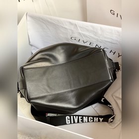Givenchy Nightingale сумка, модель № 995211 На выбор предлагается