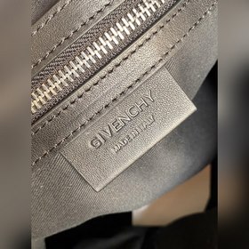 Givenchy Nightingale сумка, модель № 995211 На выбор предлагается