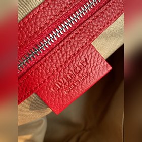Givenchy Nightingale сумка, модель № 995211 На выбор предлагается