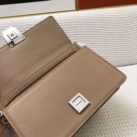 Givenchy Новая сумка с цепочкой Большой размер H021031 Маленький