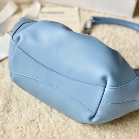 Givenchy KennyBag Сумка с цепочкой С первого взгляда я влюбилась 
