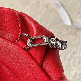 Givenchy KennyBag Сумка на цепочке С первого взгляда я влюбилась 