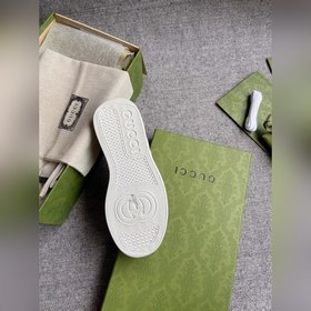 Gucci для пар Новая серия кроссовок Chunky B Возрождение ретро-