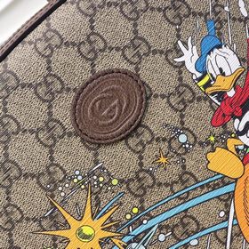 GUCCI Рюкзак из серии Дональда Дака Модель： 552884 Дональд Дак Ра