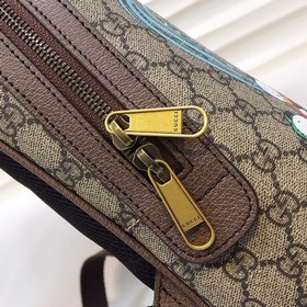 GUCCI Рюкзак из серии Дональда Дака Модель： 552884 Дональд Дак Ра