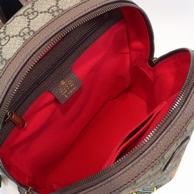 GUCCI Рюкзак из серии Дональда Дака Модель： 552884 Дональд Дак Ра