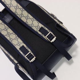 GUCCI Классический рюкзак с двойным логотипом G Модель： 547965 Си