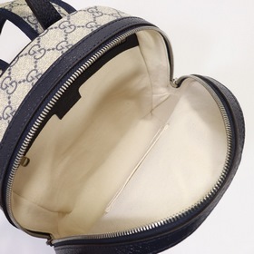 GUCCI Классический рюкзак с двойным логотипом G Модель： 547965 Си