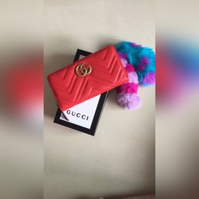 Длинный кожаный кошелек Gucci Marmont с застежкой-молнией Модель