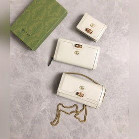 GUCCI Сумка с двойным логотипом G и застежкой-молнией Модель： 65