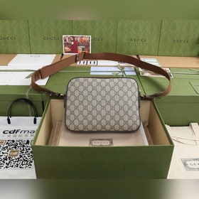 GUCCI GG Retro серия одноплечевая сумка через плечо Модель： 67589