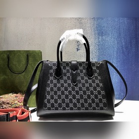 GUCCI Джинсовая серия Сумка-тоут Модель： 649016 GG Джинсовая сер
