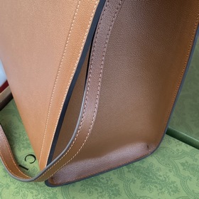 GUCCI Сумка-тоут с ручкой виде бамбукового узла Артикул： 660195 