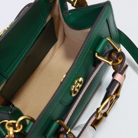 GUCCI Сумка с ручками виде бамбуковых стеблей и двумя ремнями Мод