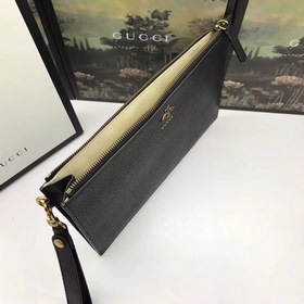 Кожаная сумка GUCCI Модель： 523684 Кожаная сумка из серии Animal