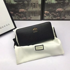 Кожаный кошелек GUCCI с одним замком Модель： 523667 Кожаный кошел