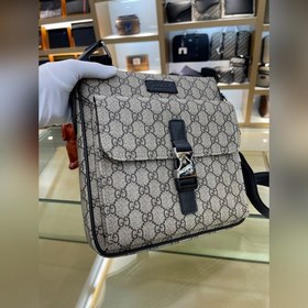 GUCCI Мужская сумка через плечо из кожи первого слоя Модель： 6017