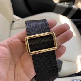 GUCCI Мужская сумка через плечо из кожи первого слоя Модель： AL98