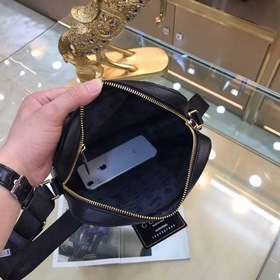 Сумка через плечо GUCCI Модель： 38038-2 Кожа очень мягкая, больша
