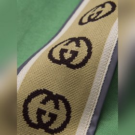 GUCCI Куртка с логотипом из светоотражающей ленты, зеленая
